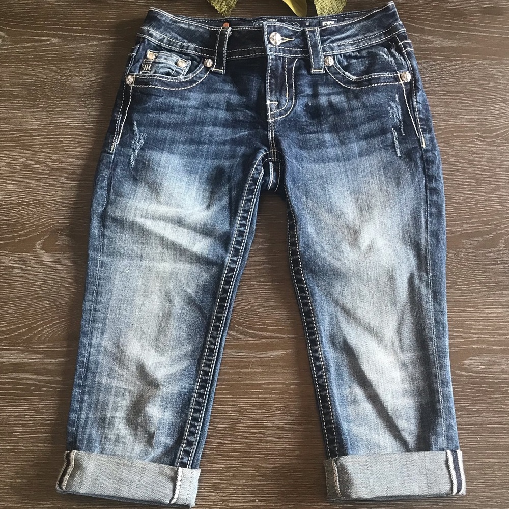 Miss Me Capri Jeans!!